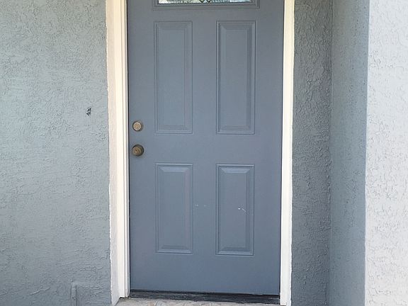 4th image of 454 Camel Cir