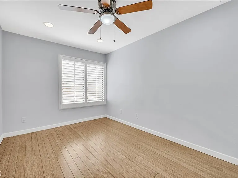 7137 Shoup Ave #16 — Photo 13