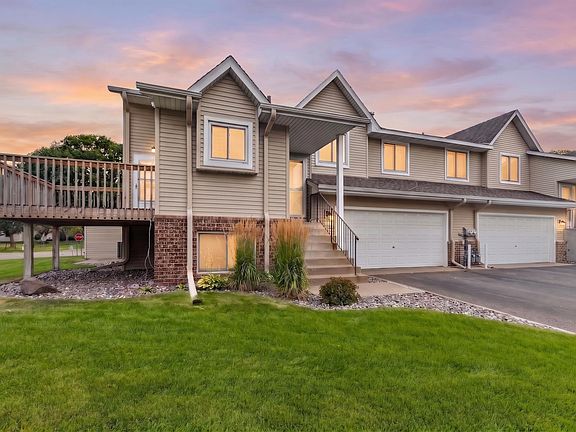 2nd image of 9313 Loch Lomond Ln