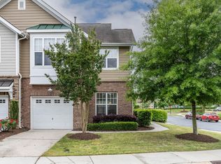 9149 Bunnwood Ln, Raleigh, NC 27617