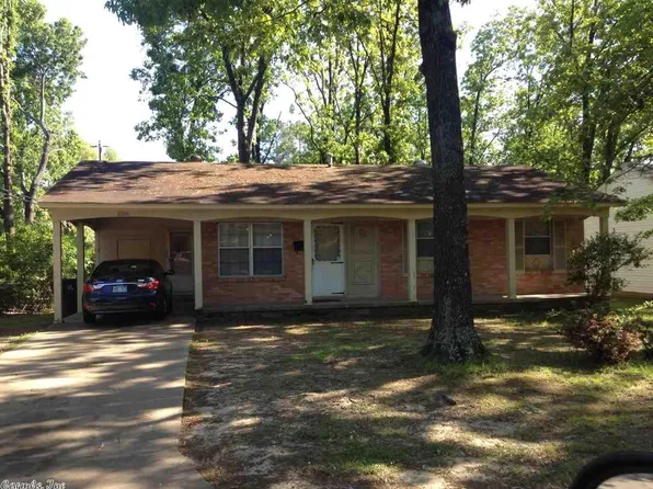 10203 Raymond Dr, Little Rock, AR 72205