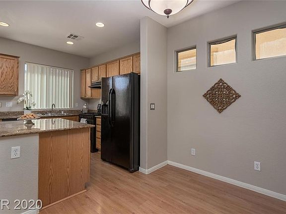 4th image of 8272 Apple Spice St