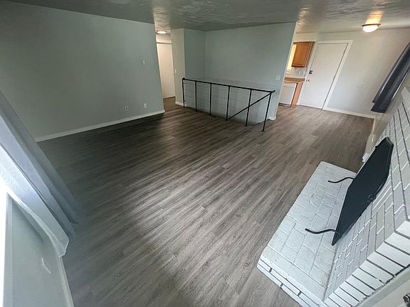 2nd image of 1735 E Glass Ave #1735