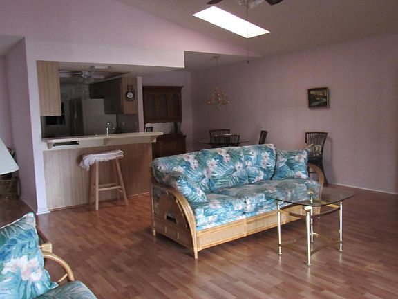 4th image of 5008 SE 107th Pl