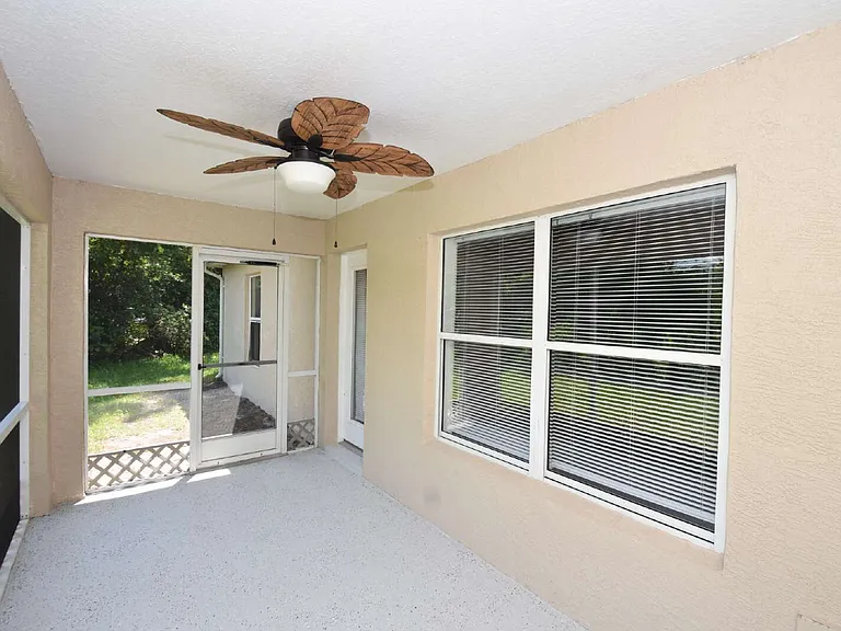 30 Eton Ln #B — Photo 19