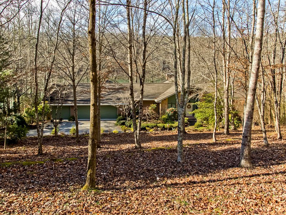 1st image of 105 Bendamere Dr