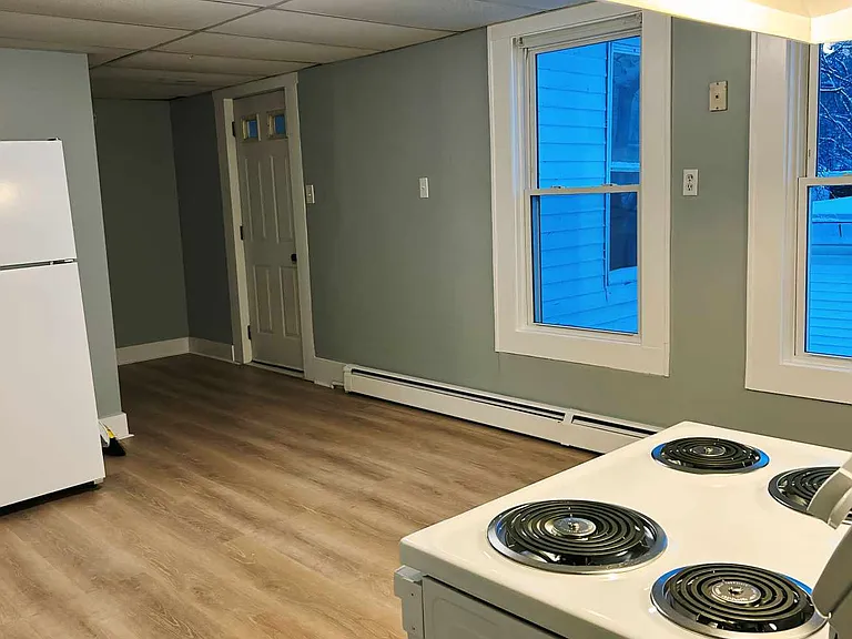 170 Cleaves St #3 — Photo 6