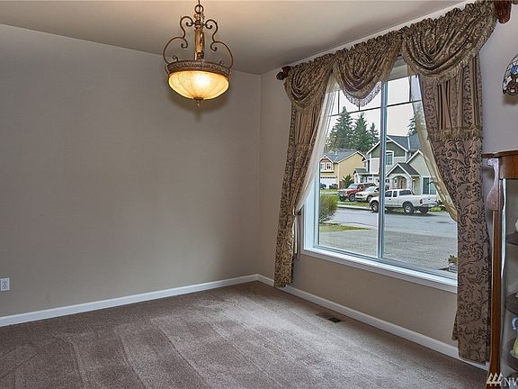 4th image of 12424 130th Avenue Ct E