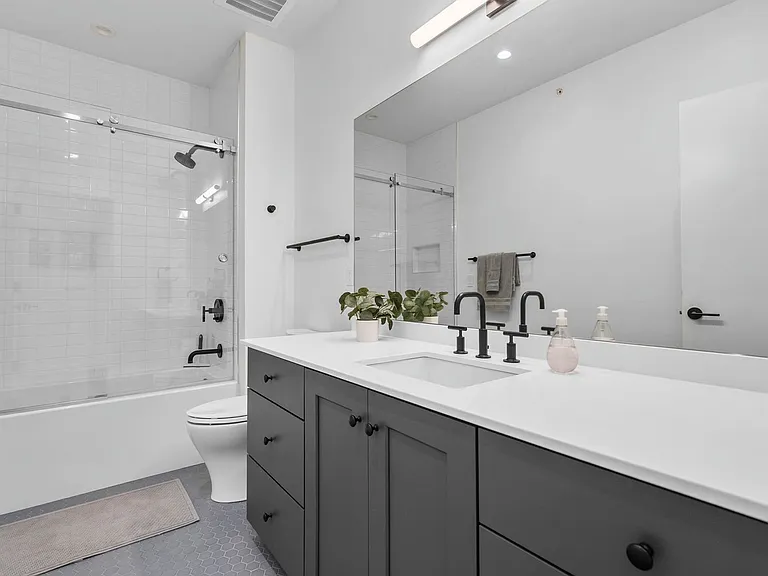 1071 Brookwood Dr — Photo 49