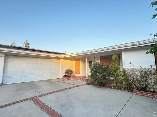 7000 Newport Cir, West Hills, CA 91307