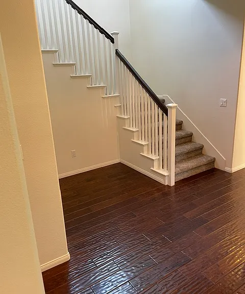 4 Newton Ct — Photo 6