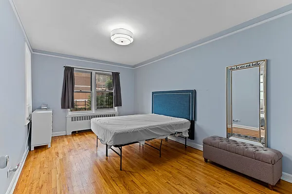 Rented by Compass | media 7