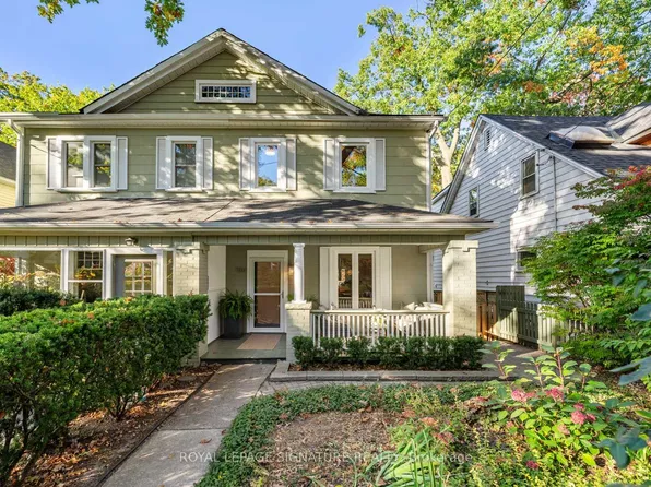 106 Spruce Hill Rd, Toronto, ON M4E 3G4