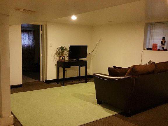 4th image of 6136 W School St