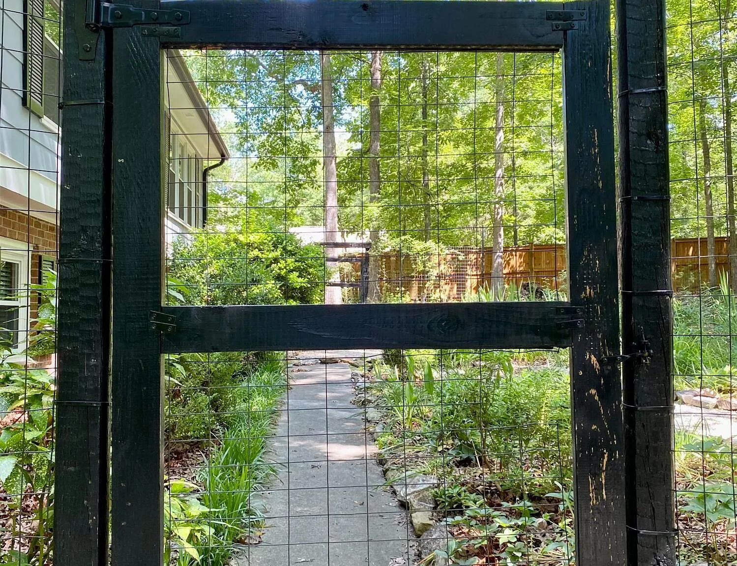 4 bed, 3.0 bath, 2732 sqft, $3,000 — Photo 4