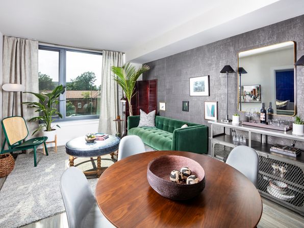 2 I St SE APT 602