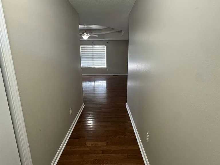 509 S Whippoorwill Dr — Photo 6