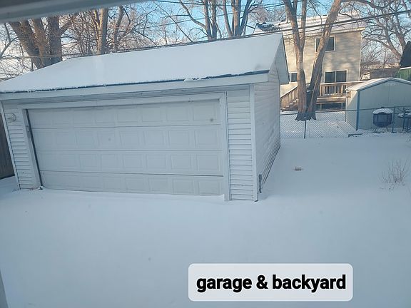 4th image of 1152 Boston Ave