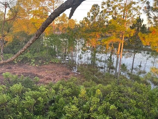 1st image of 43820 Redlands Dr