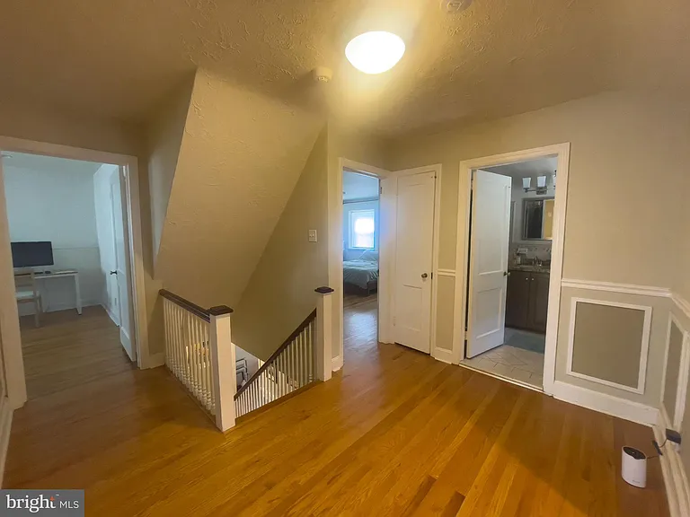 510 Monroe Rd — Photo 14