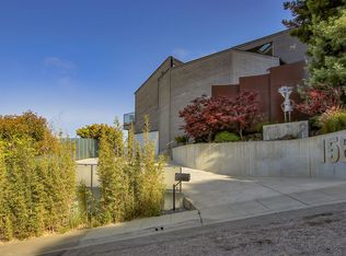 158 Bayview Rd, Pacifica, CA 94044