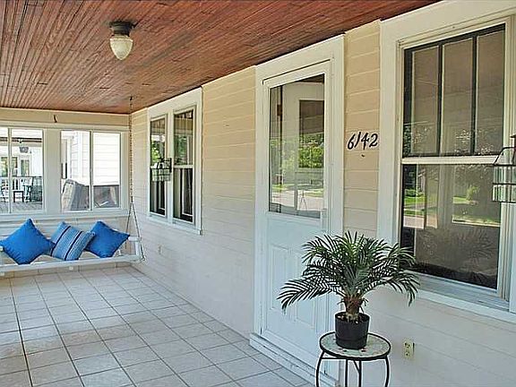 3rd image of 6142 Crittenden Ave