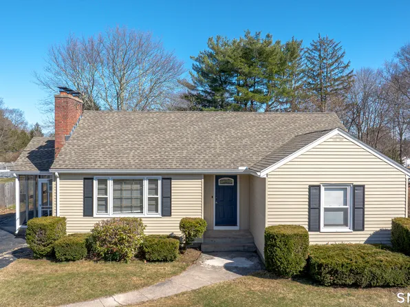 233 Unionville Ave, Plainville, CT 06062