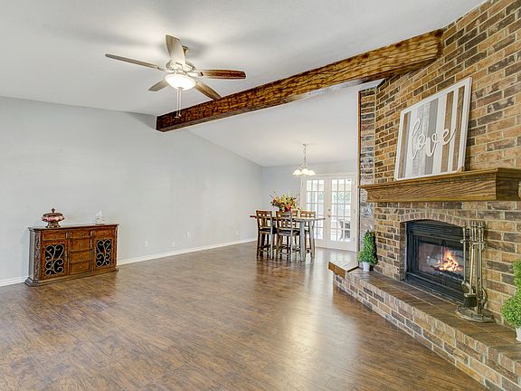 5th image of 6913 Sunnybank Dr