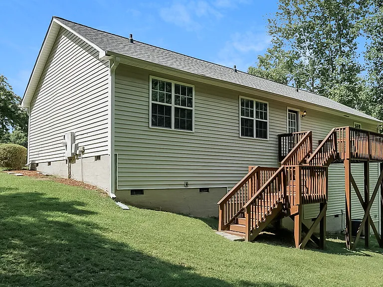 143 Locket Dr — Photo 16