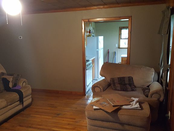 3rd image of 234 N Washington St