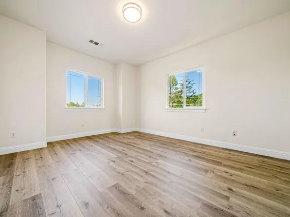 8418 Placer Rd, Redding, CA 96001