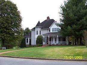 1st image of 3001 Moss Creek Dr