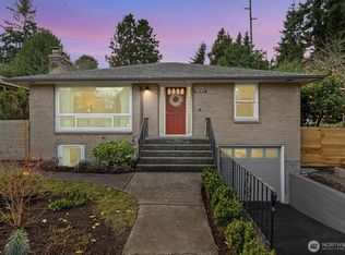 9259 Dibble Ave NW, Seattle, WA 98117