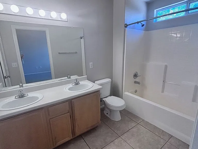4912 Whispering Spring Ave — Photo 33