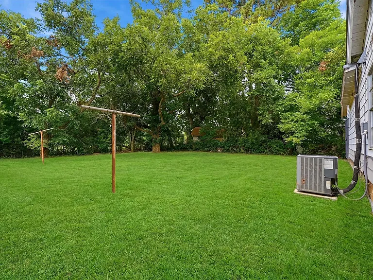 5326 Wenda St — Photo 22