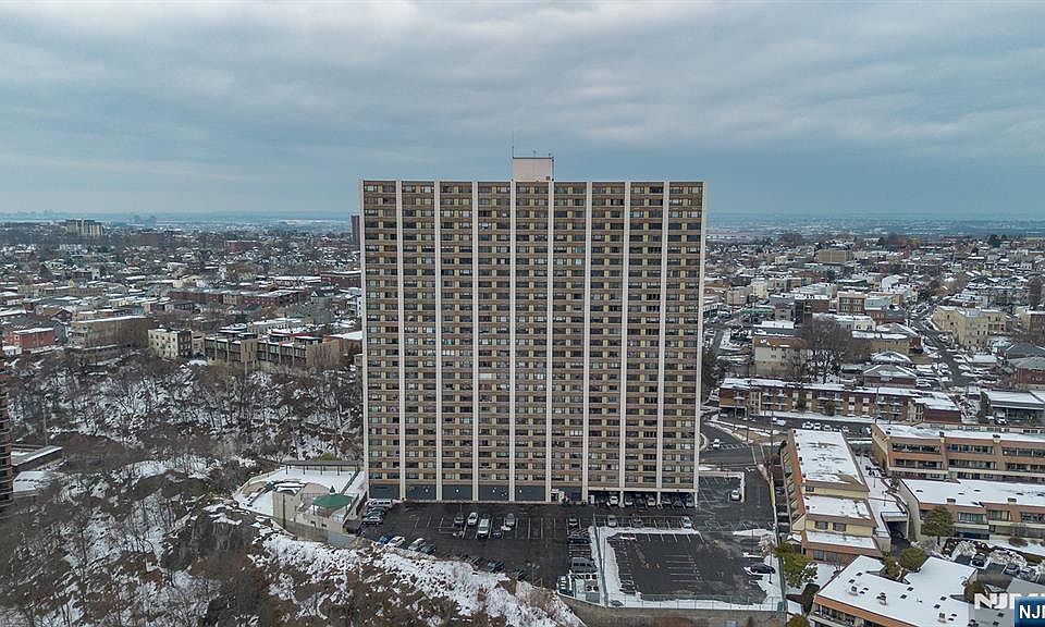 1st image of 250 Gorge Rd APT 8J