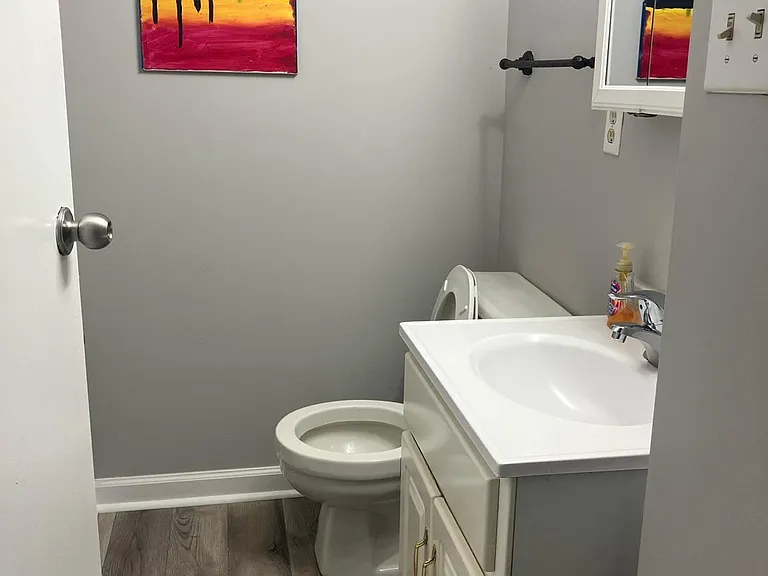 9203 Redbridge Ct — Photo 6