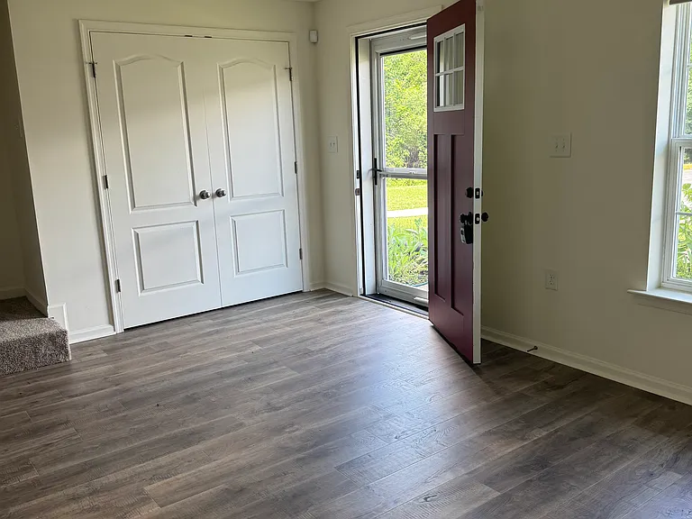81 Private Ct — Photo 14