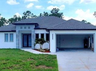 814 Fullerton AVE S, LEHIGH ACRES, FL 33974