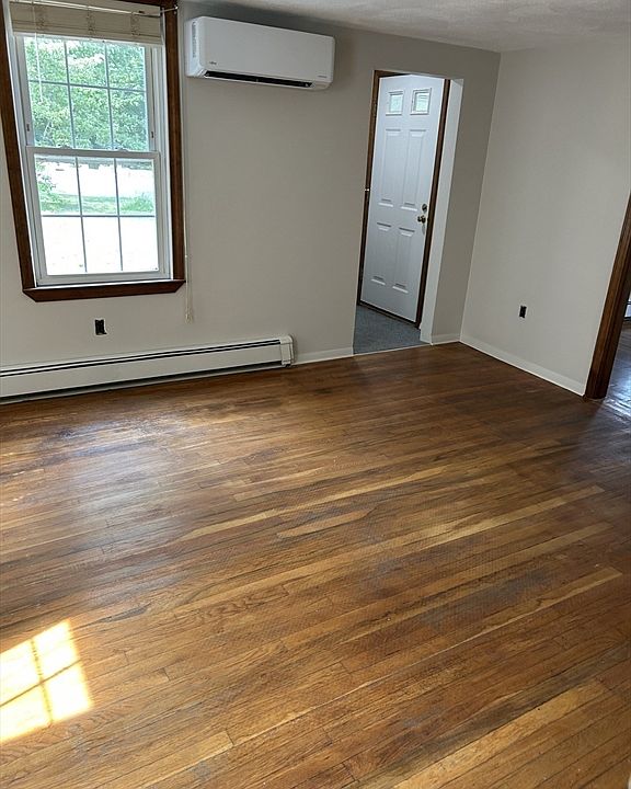 1st image of 226 High St #1
