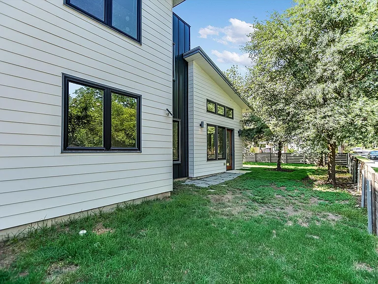 1801 Cullen Ave #A — Photo 21