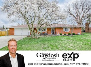 1076 Lark Ln, Xenia, OH 45385