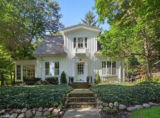 119 Hillside Dr, Sawyer, MI 49125