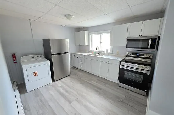 81 Assisqua Ave #3 — Photo 10
