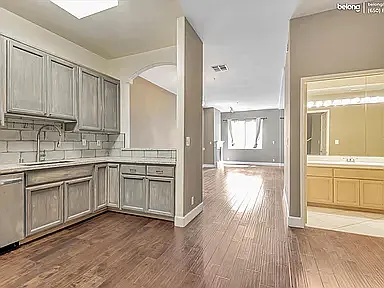 3535 Dunn Dr #109 — Photo 3