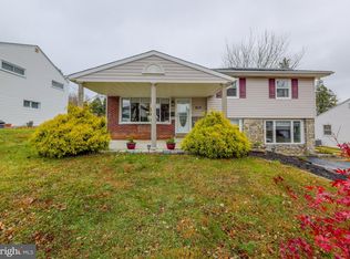 217 Bramber Dr, Broomall, PA 19008