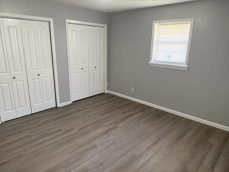 2806 Breville St — Photo 6