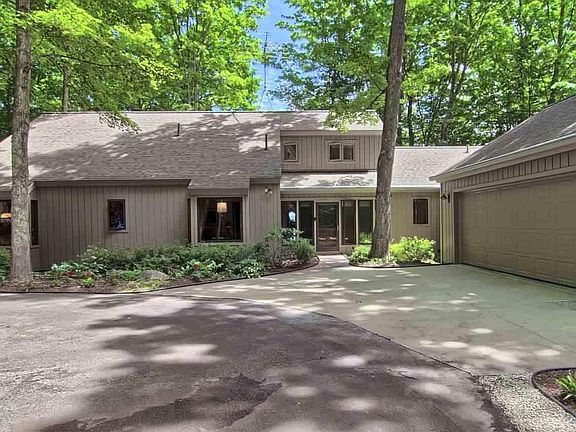 2nd image of 3155 NW Torch Lake Dr