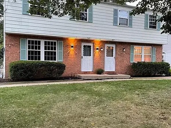 5687 Ellis Rd #5687, Orchard Park, NY 14127