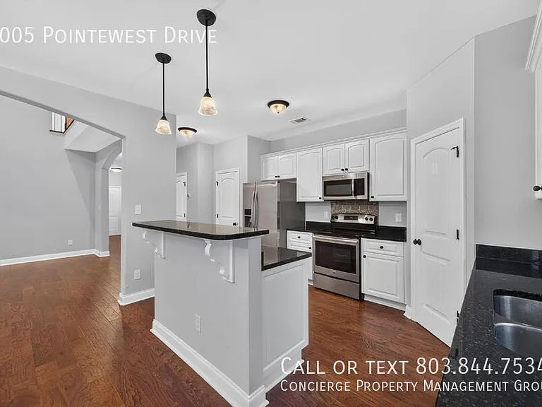 3005 Pointewest Dr — Photo 10